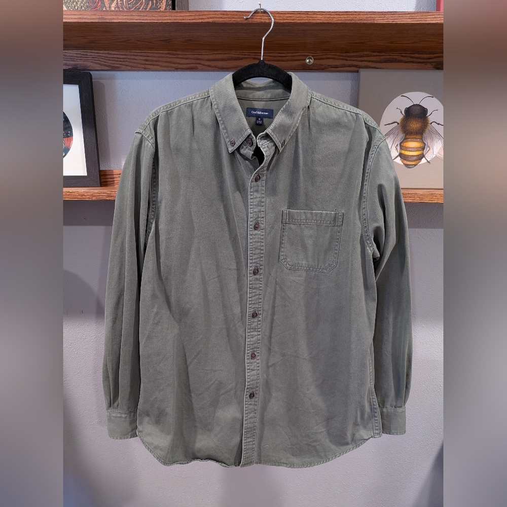 Casual Men's Green Shirt